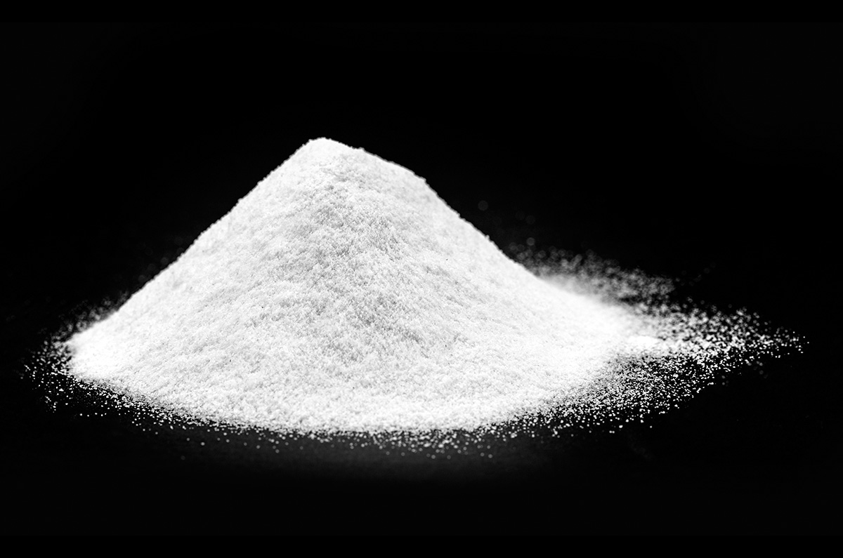 photo of Lithium Hydroxide that looks similar to table salt